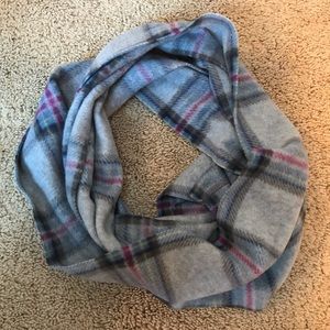 Old Navy infinity scarf